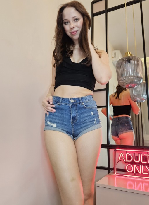 [AnalVids, LegalPorno] Alice Flore - Anal Trainning Alice Flore a.k.a. Alice Murkowski Hardcore 1 On 1 Ass Destroyed (2025) [UltraHD 4K]